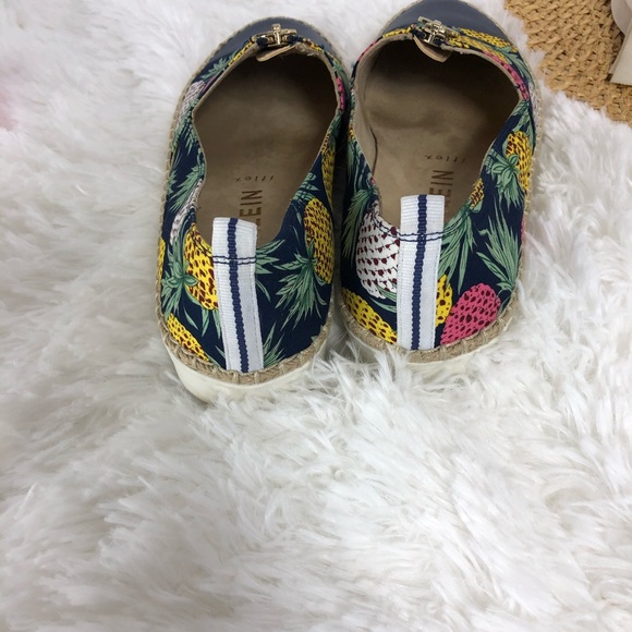 anne klein pineapple shoes